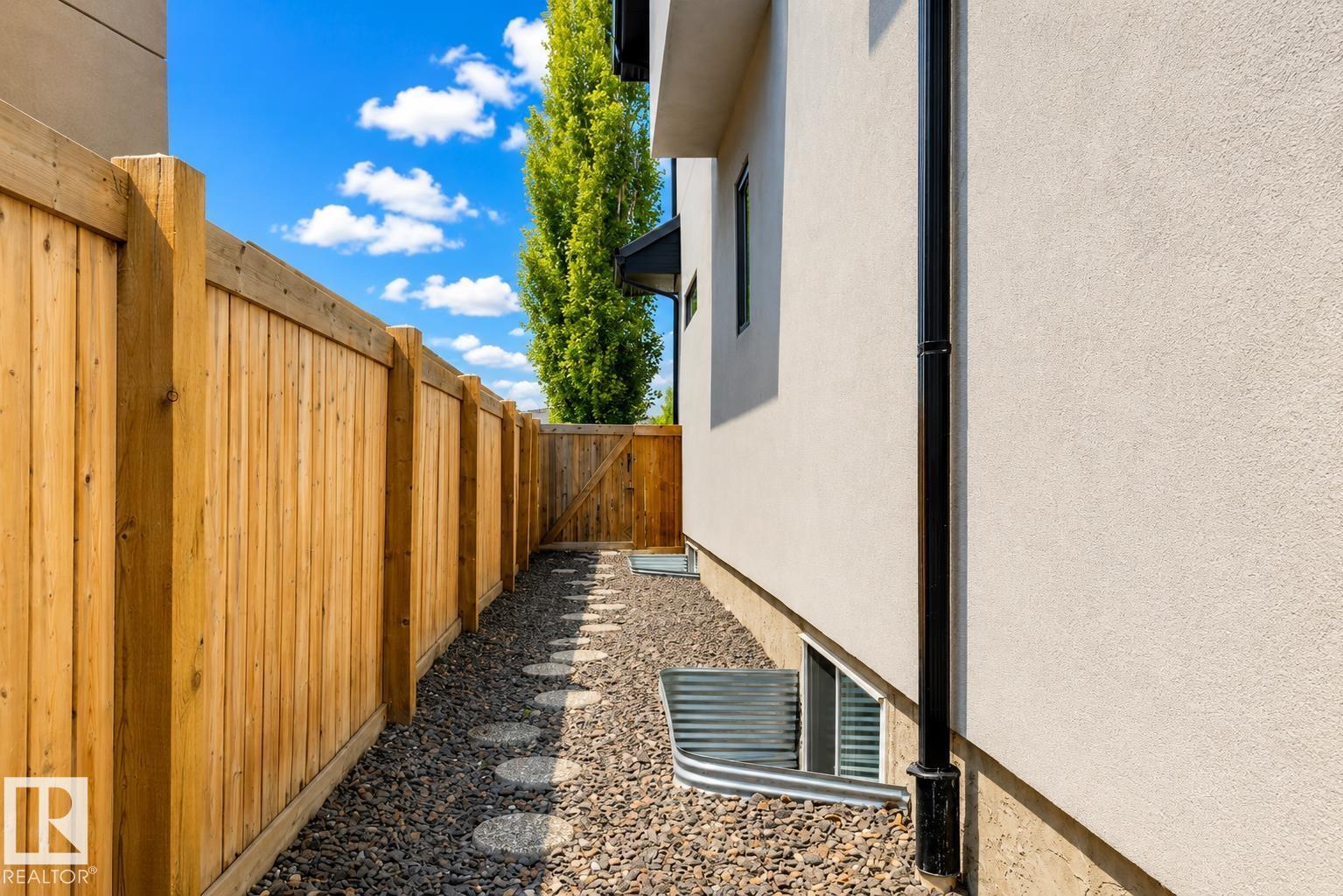 3631 WESTCLIFF WY SW - 63