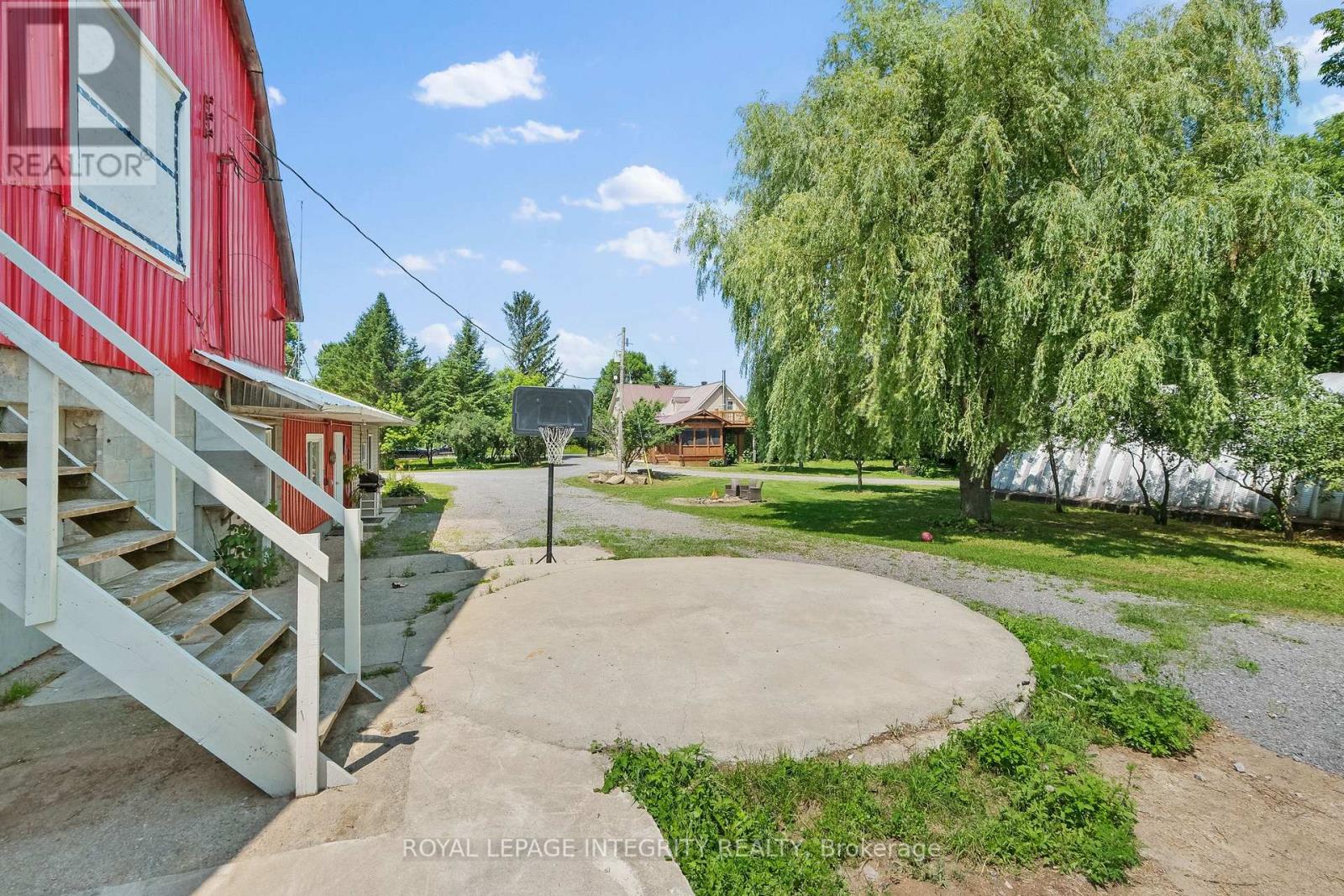1550 COUNTY RD 2 ROAD - Image 38