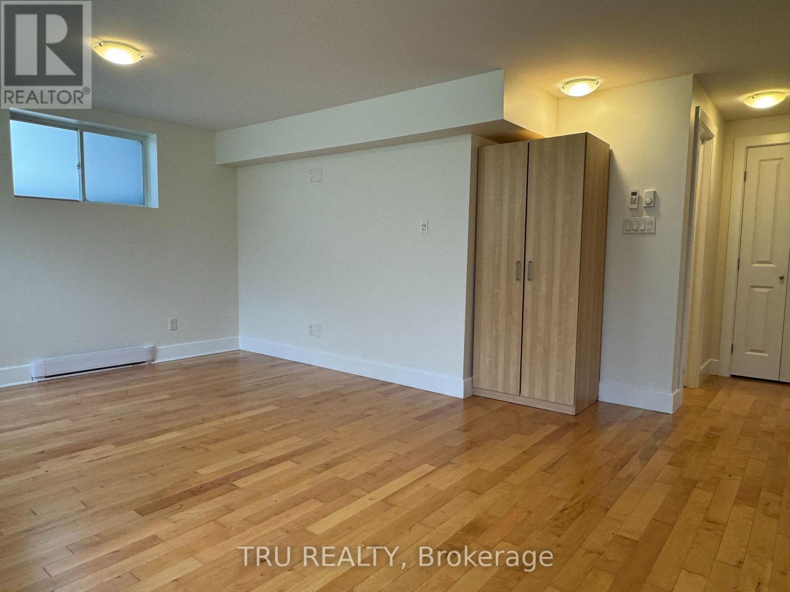 1 Bath Multi-Family for Rent in Ottawa – C – 550 GUY STREET, Ottawa – MLS# X13549948 - Image 9