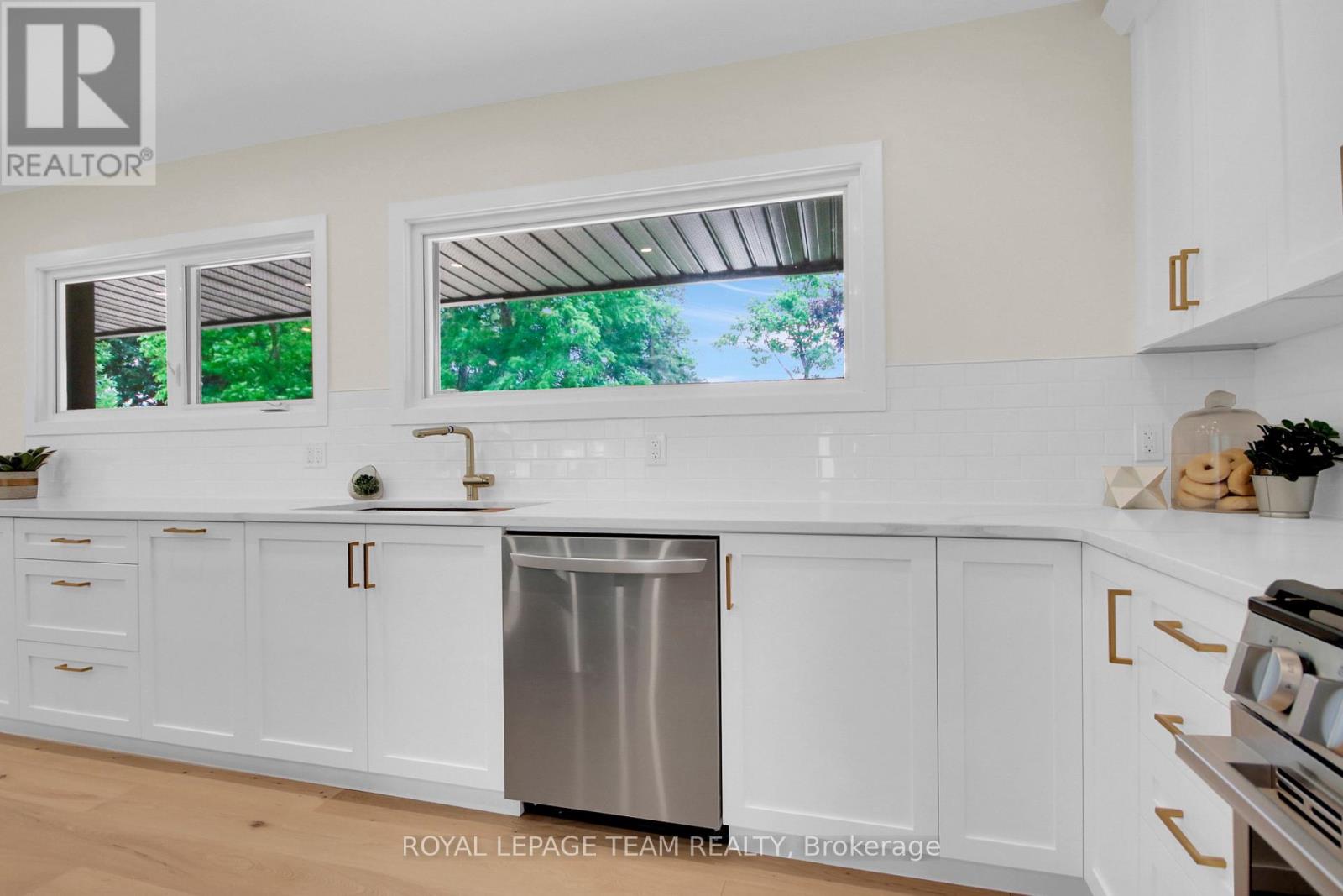 6499 BUNKER ROAD - 18