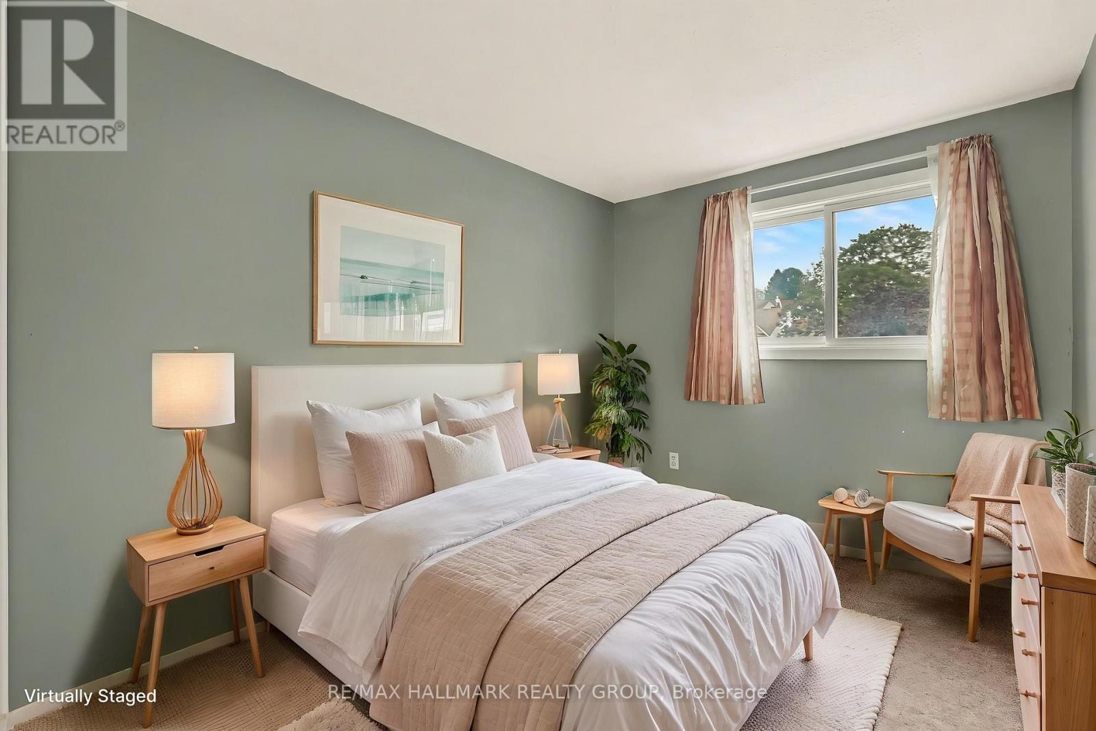 277 PICKFORD DRIVE - 12