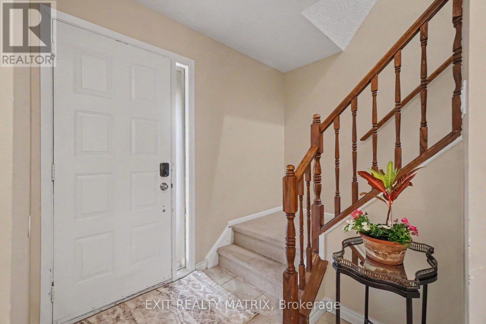 30 BARTLEY CRESCENT - 3