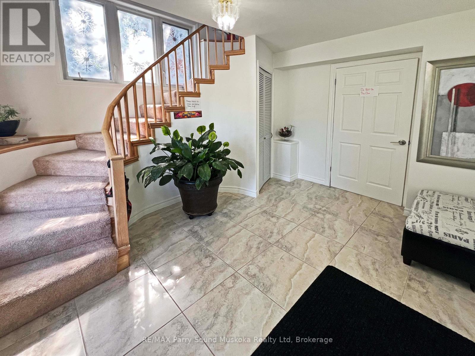 44 WILLIAM STREET - Image 22