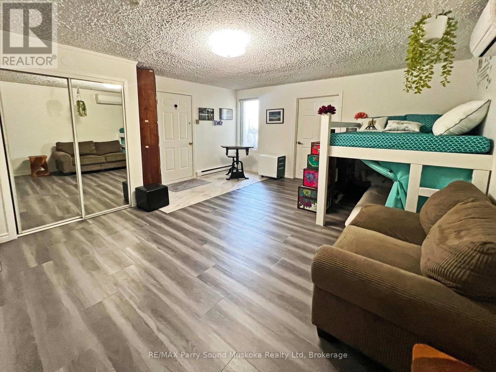 44 WILLIAM STREET - Image 26