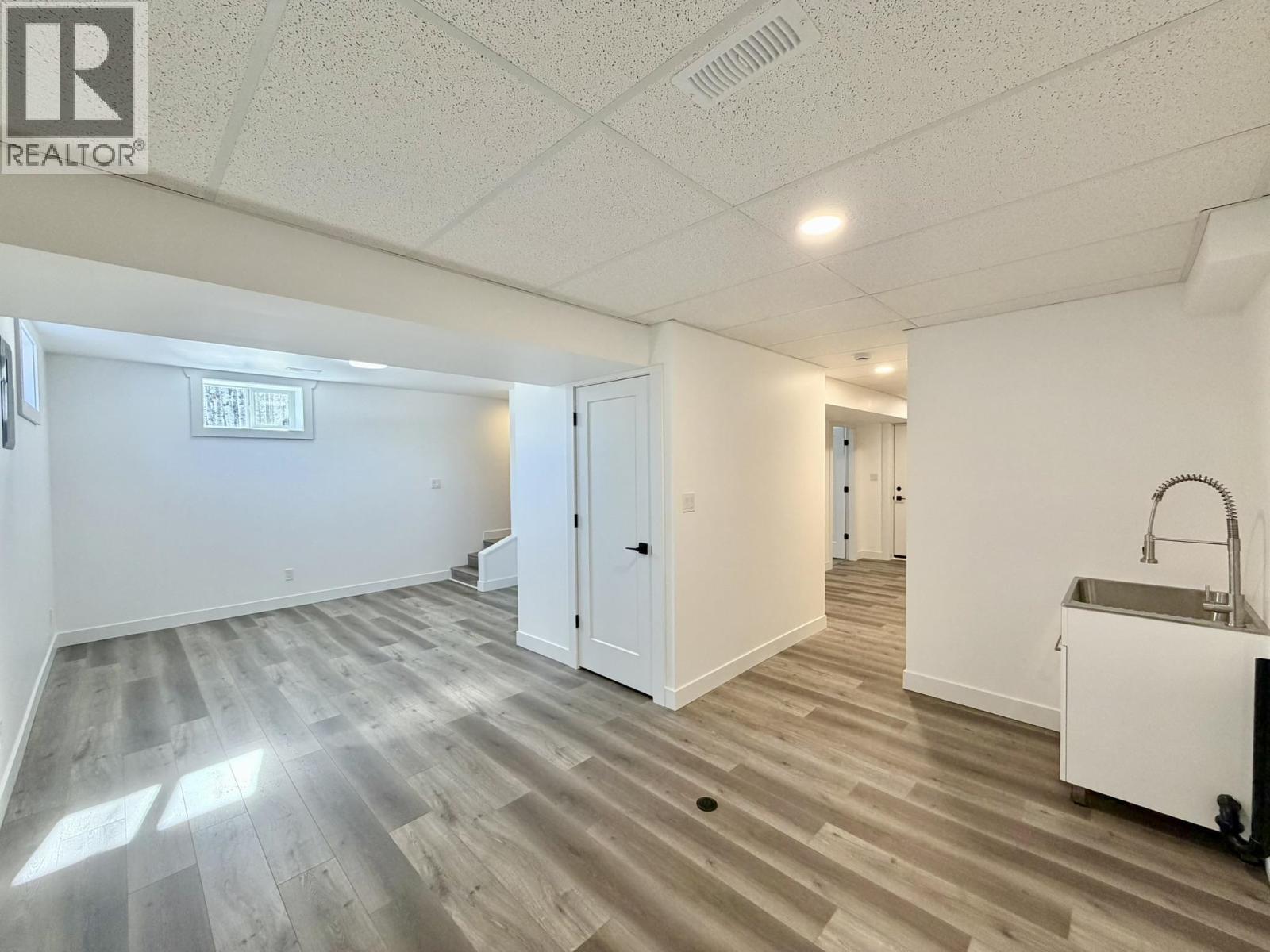 5901 HORSE LAKE ROAD - 20