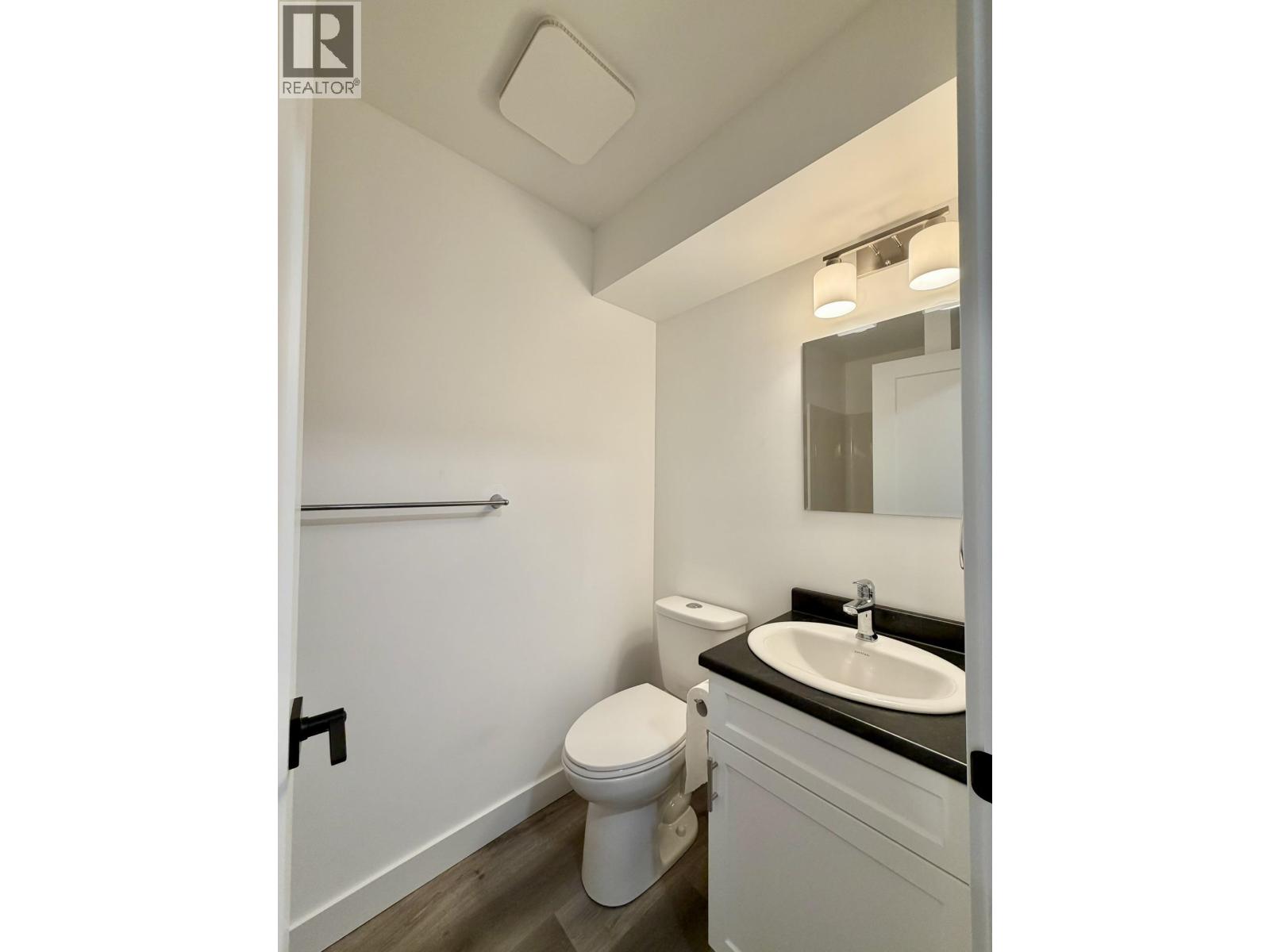 5901 HORSE LAKE ROAD - 21