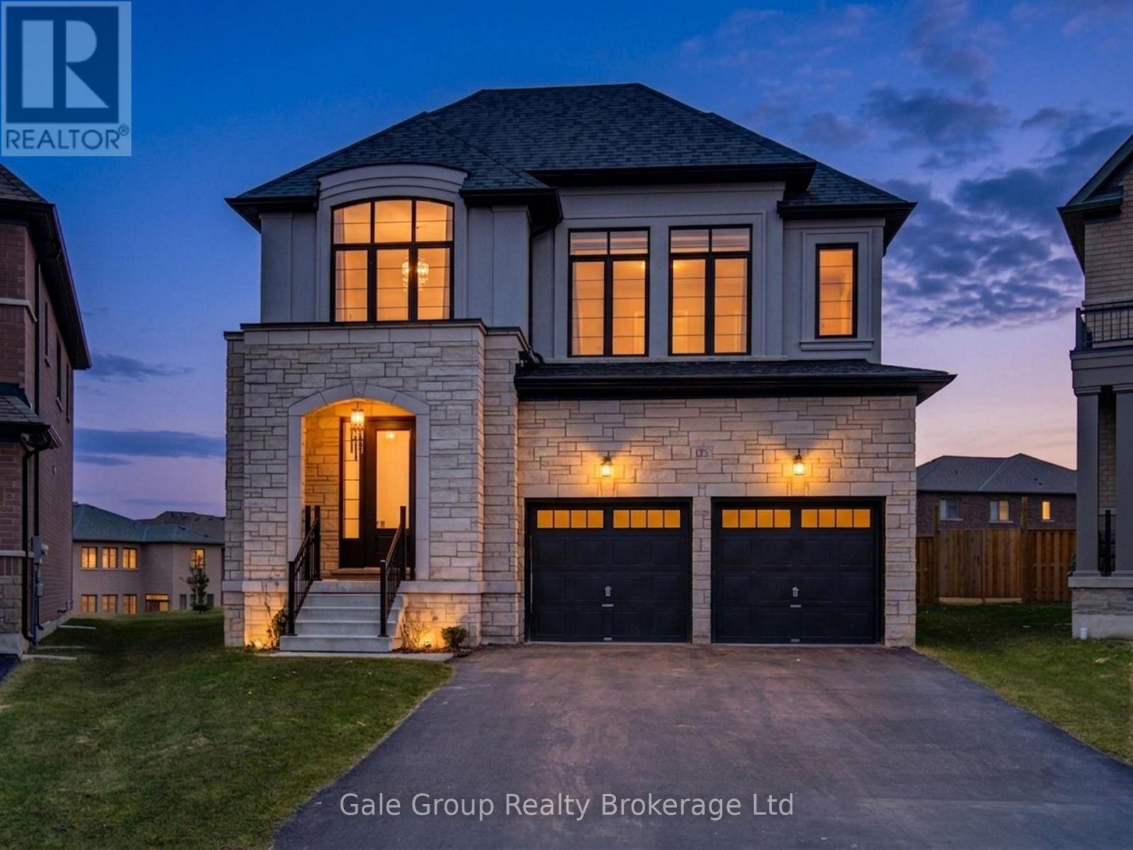 125 PRINCE CHARLES CRESCENT - 1