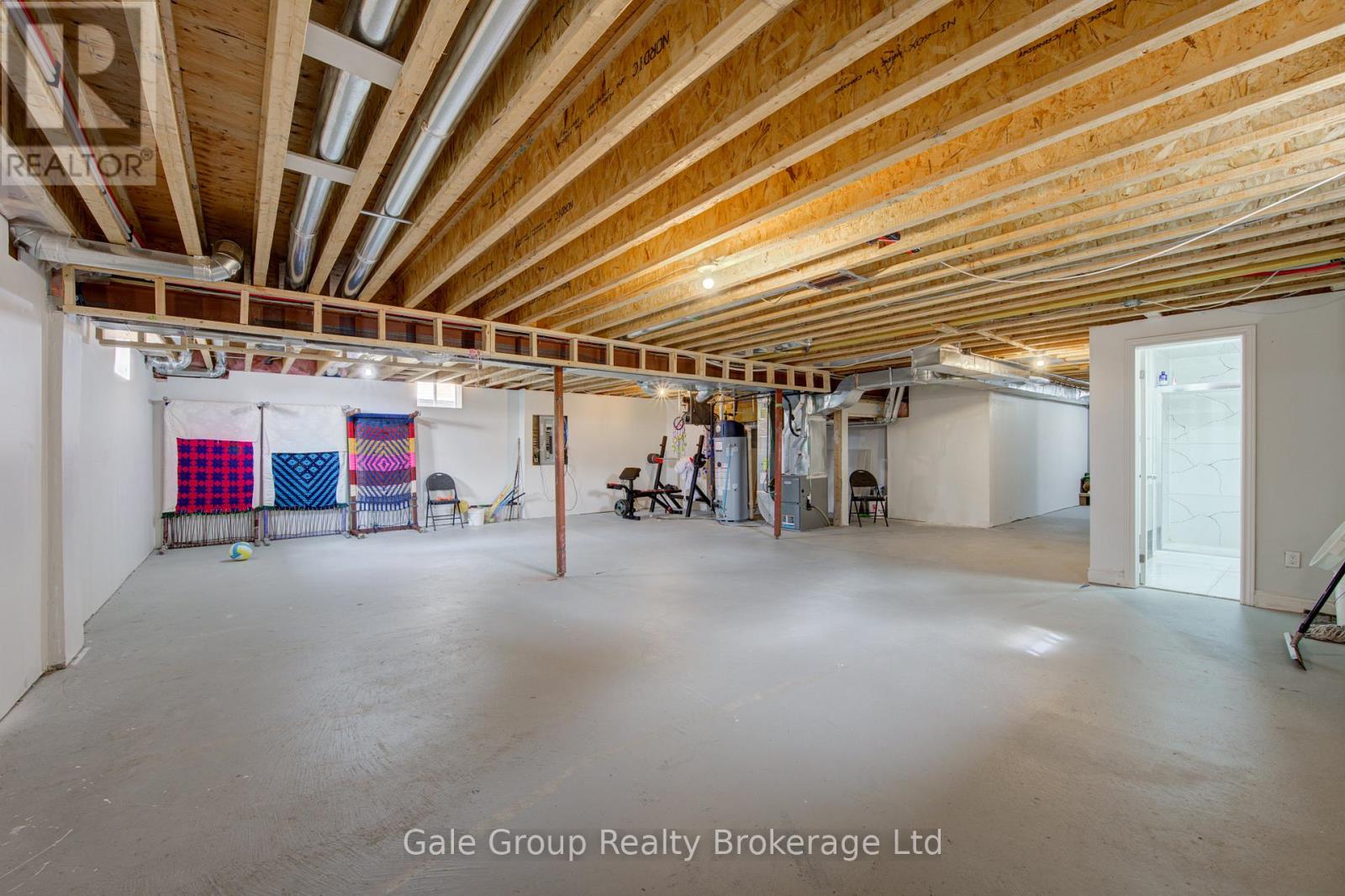 125 PRINCE CHARLES CRESCENT - 19
