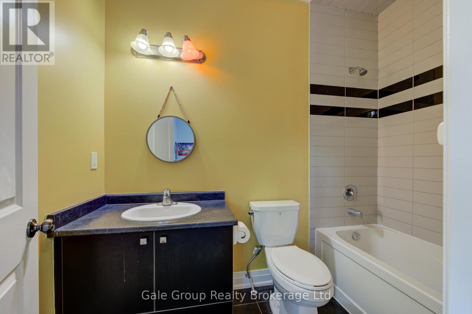 125 PRINCE CHARLES CRESCENT - 26