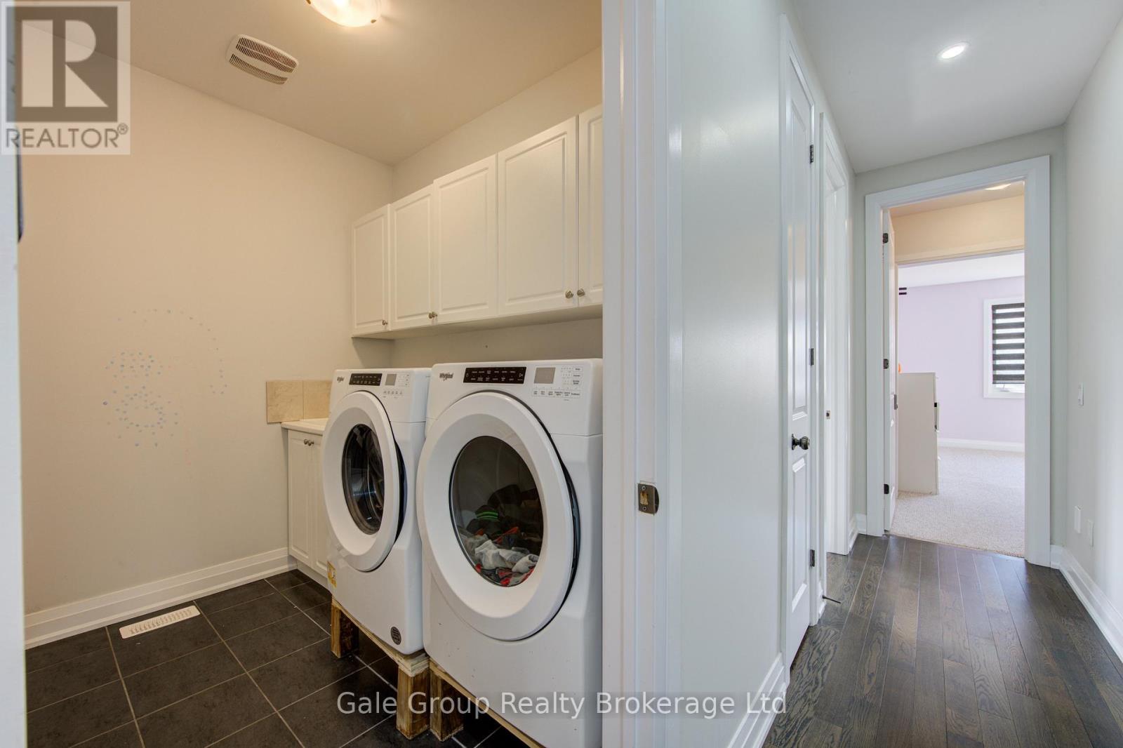 125 PRINCE CHARLES CRESCENT - 27
