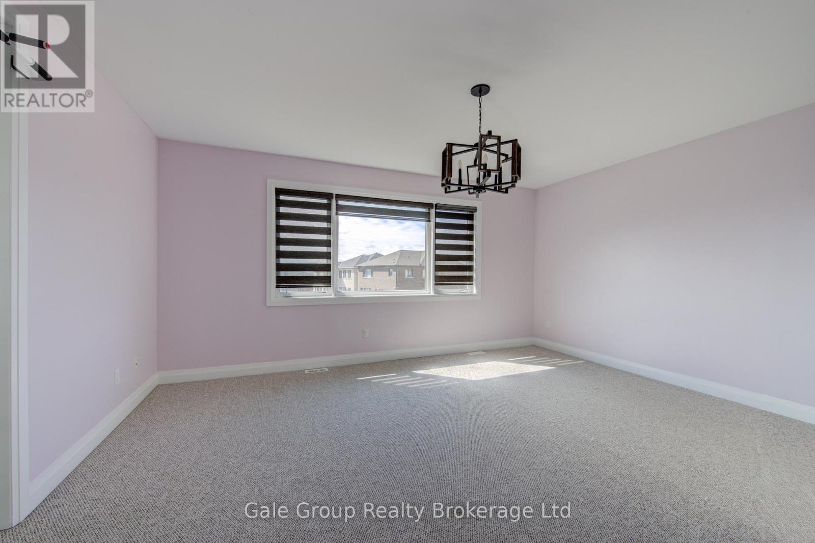 125 PRINCE CHARLES CRESCENT - 30