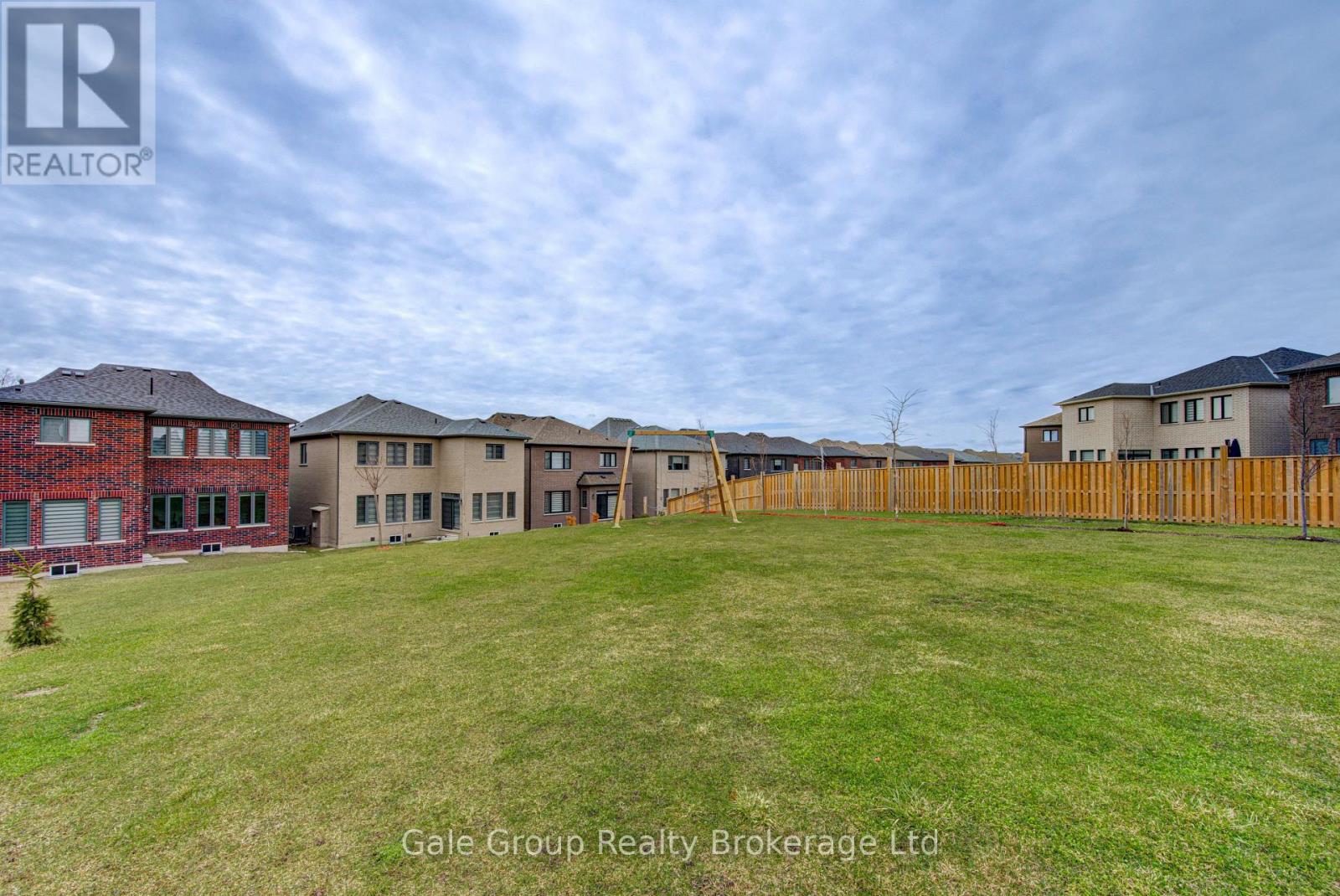 125 PRINCE CHARLES CRESCENT - 38