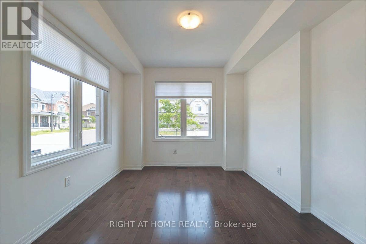 62 TITUS STREET - 5