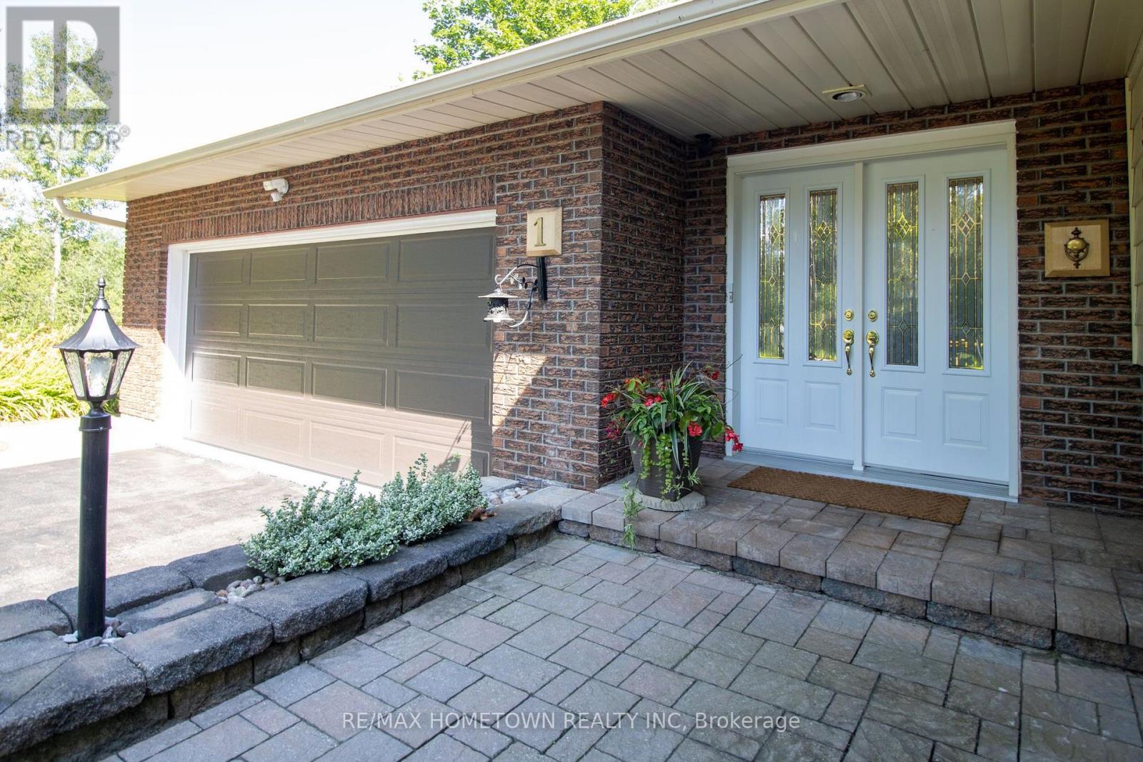 1 MEIKLE DRIVE - 34