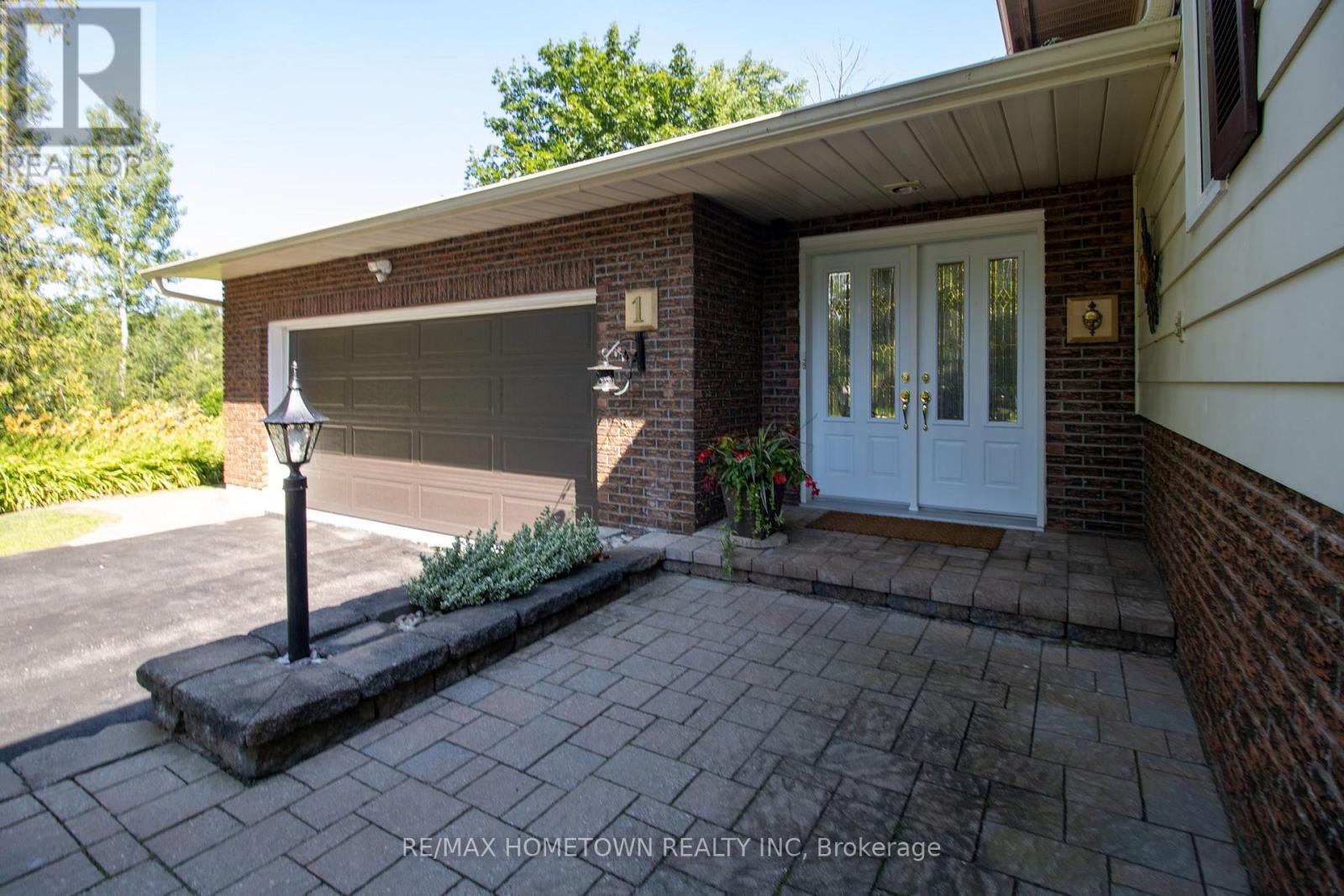 1 MEIKLE DRIVE - 6