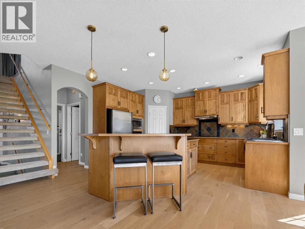 124 Valley Creek Crescent NW — photo 14