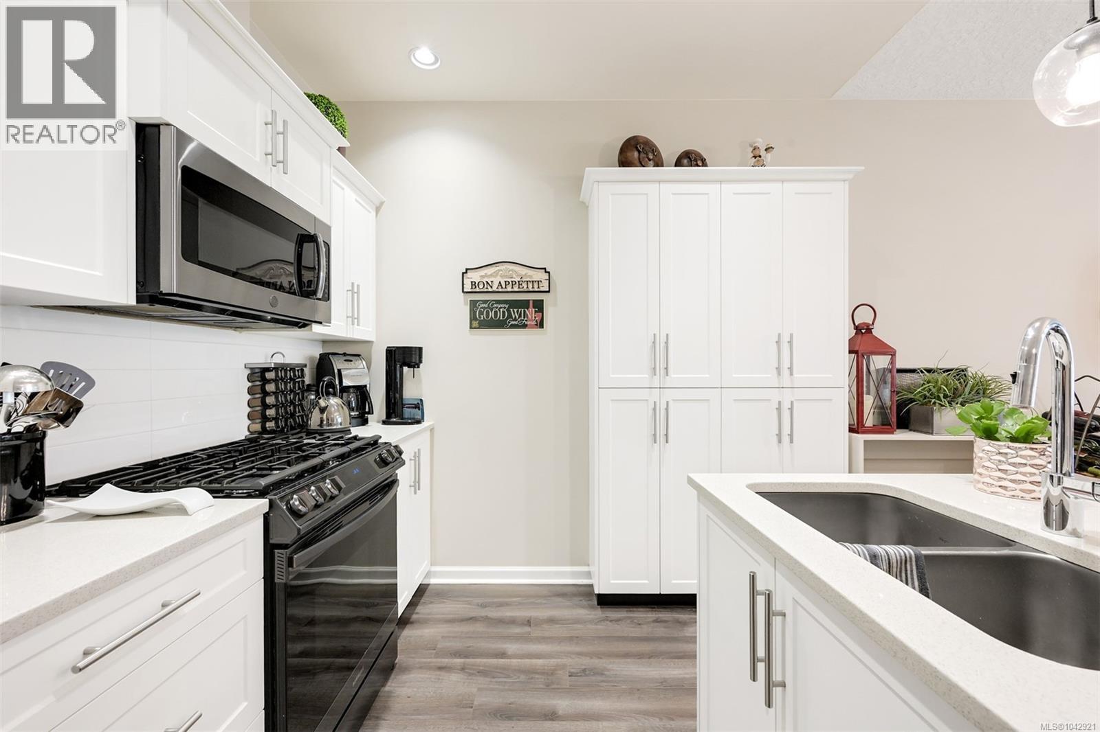 2316 Magnolia Lane - 16