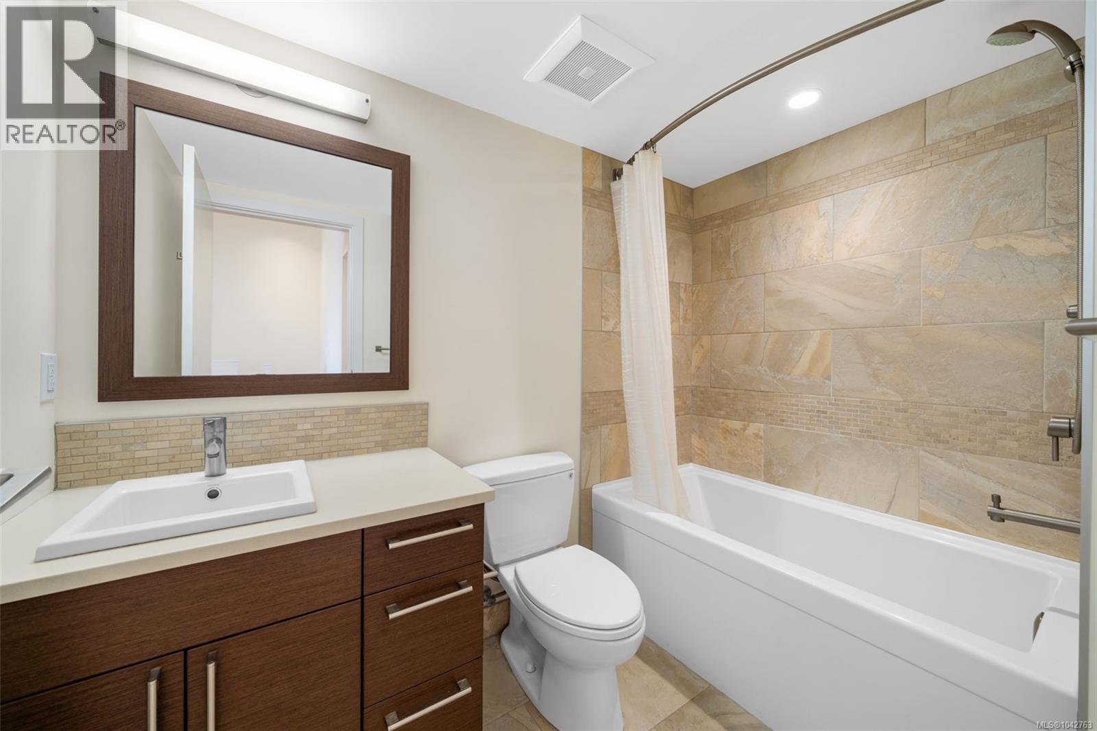 #3 2830 Irma St - 22