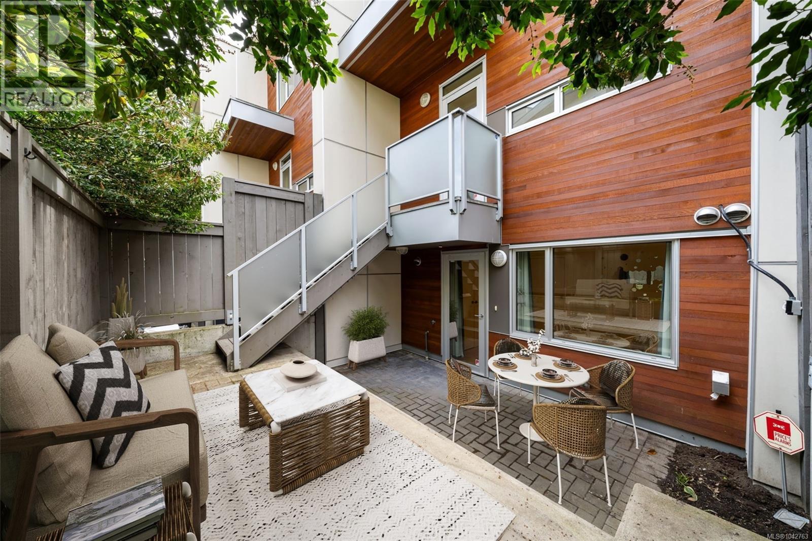 #3 2830 Irma St - 5