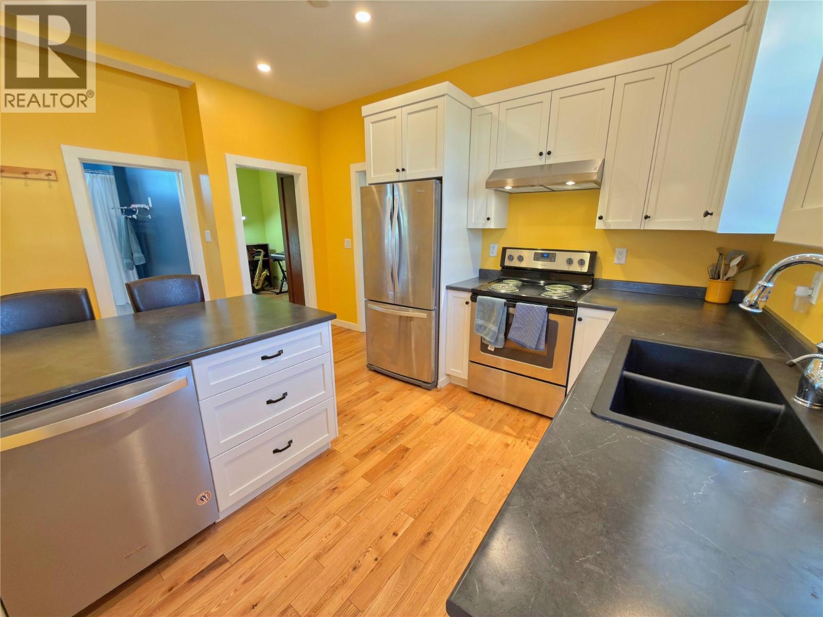 54 BILLITER Avenue, Princeton