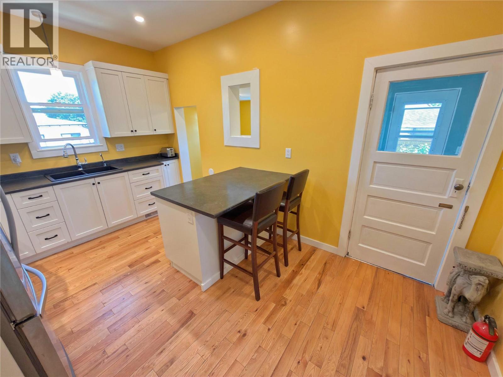 54 BILLITER Avenue, Princeton