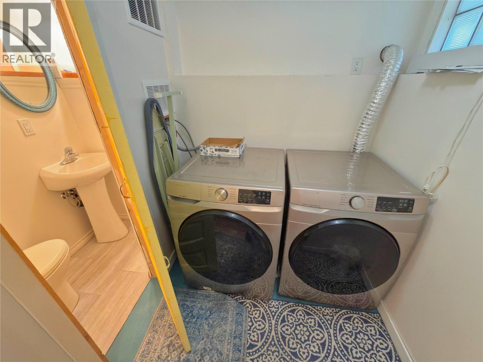 54 BILLITER Avenue - 45