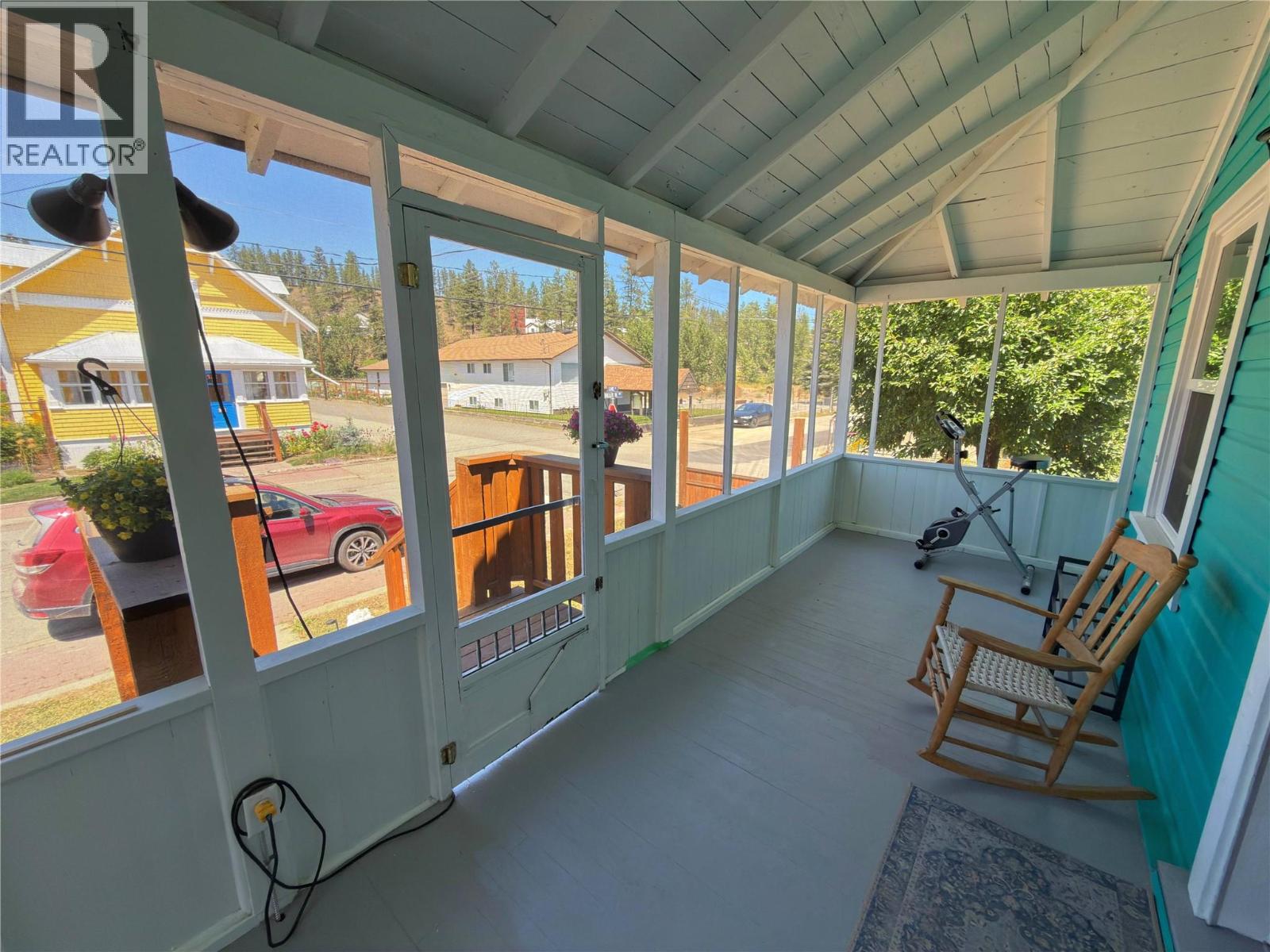 54 BILLITER Avenue - 48