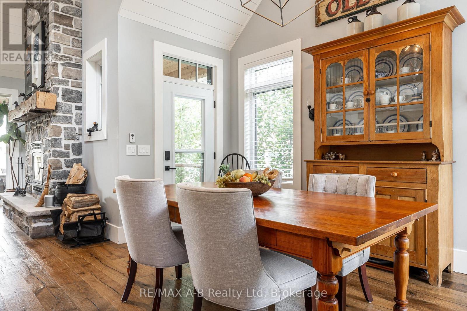 281 MANK STREET - Image 18