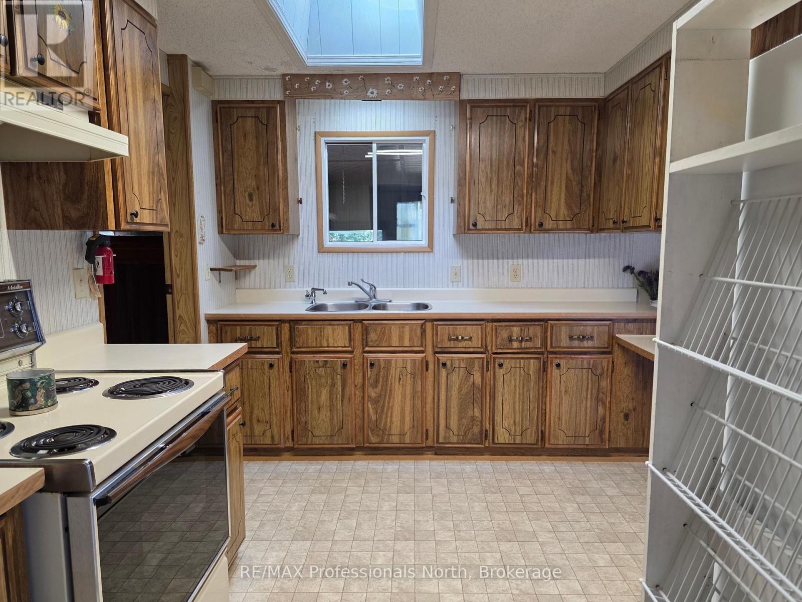 1024 LUTTERWORTH PINES ROAD - 18
