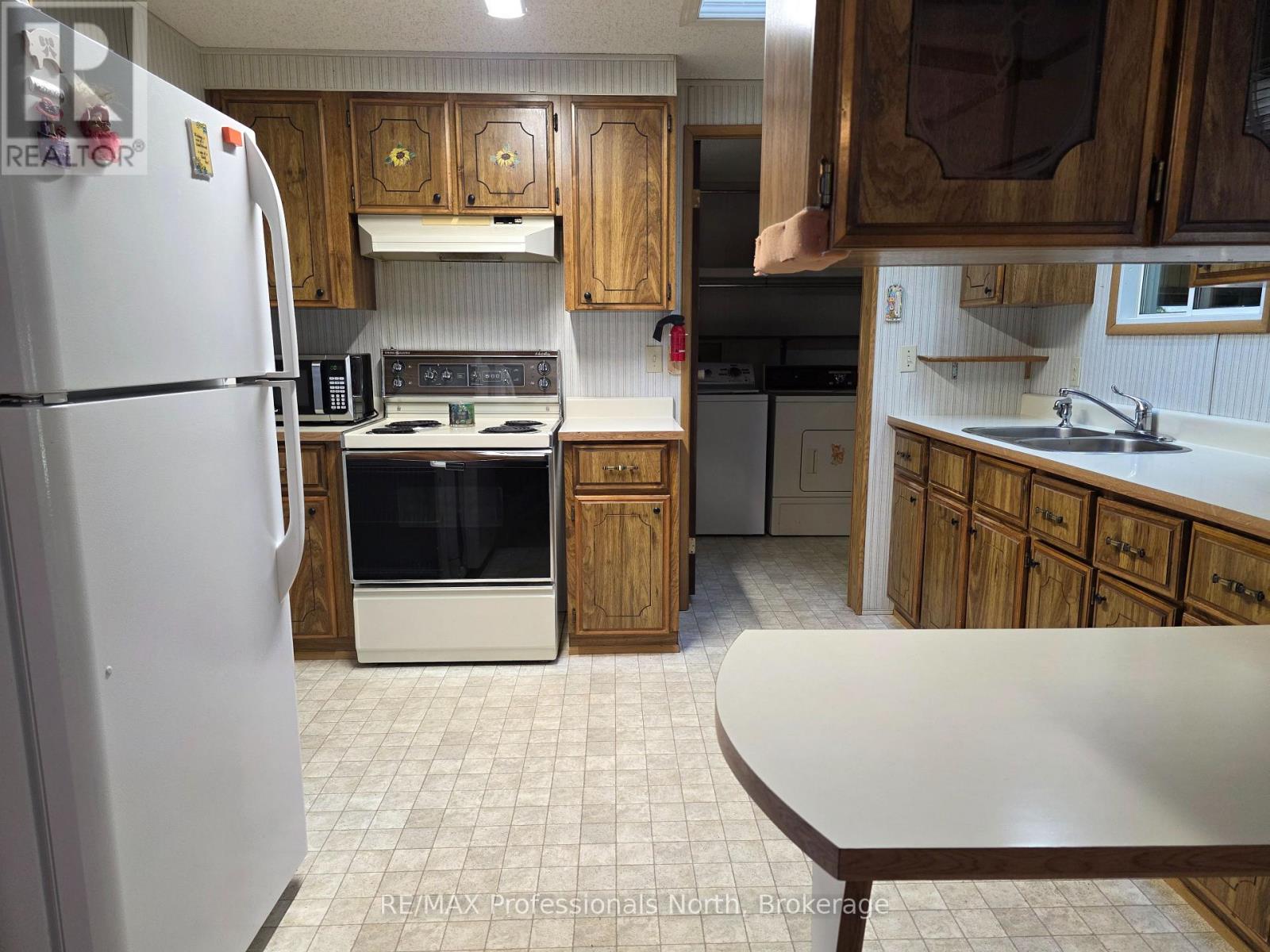 1024 LUTTERWORTH PINES ROAD - 20