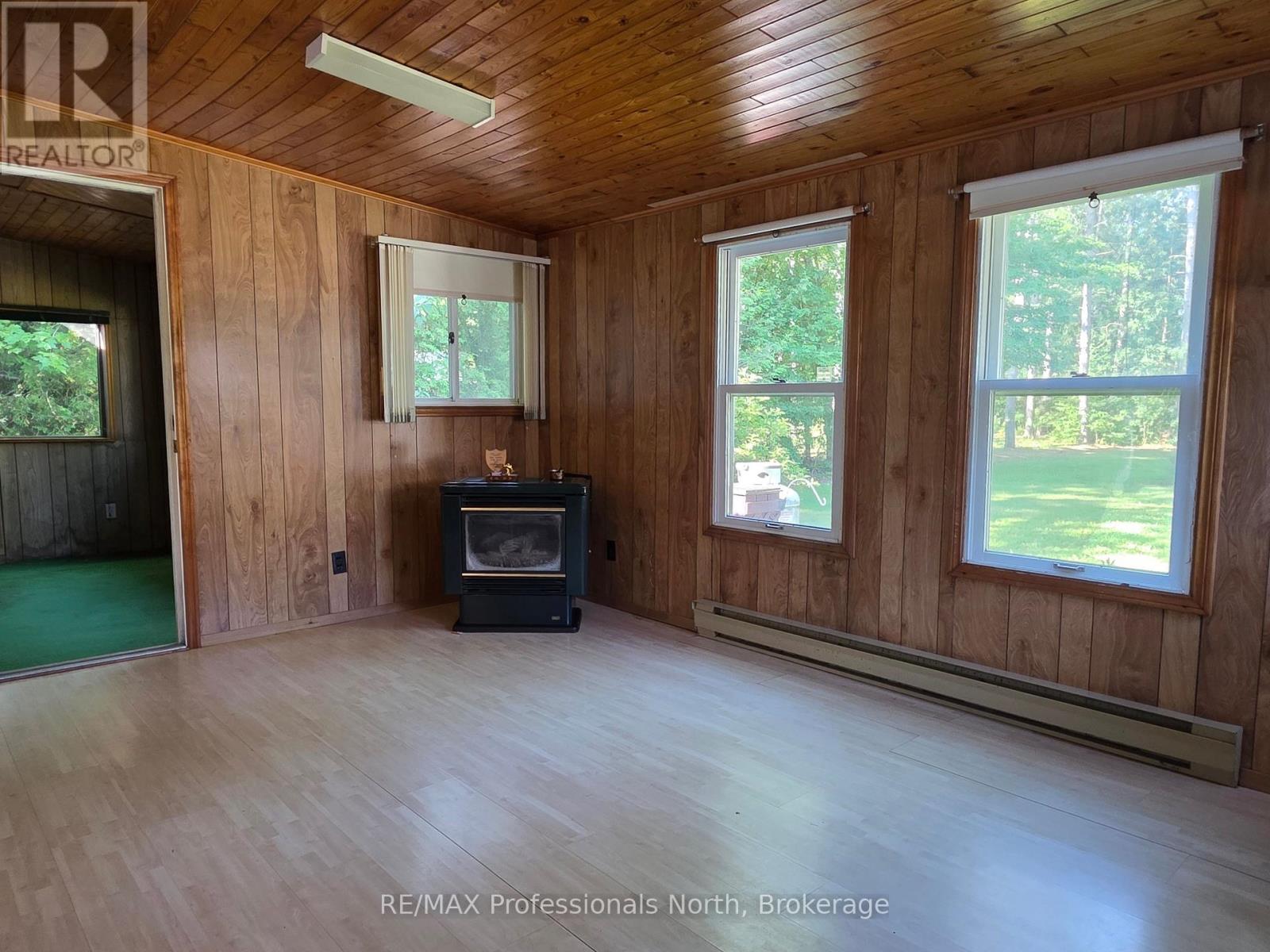 1024 LUTTERWORTH PINES ROAD - 27