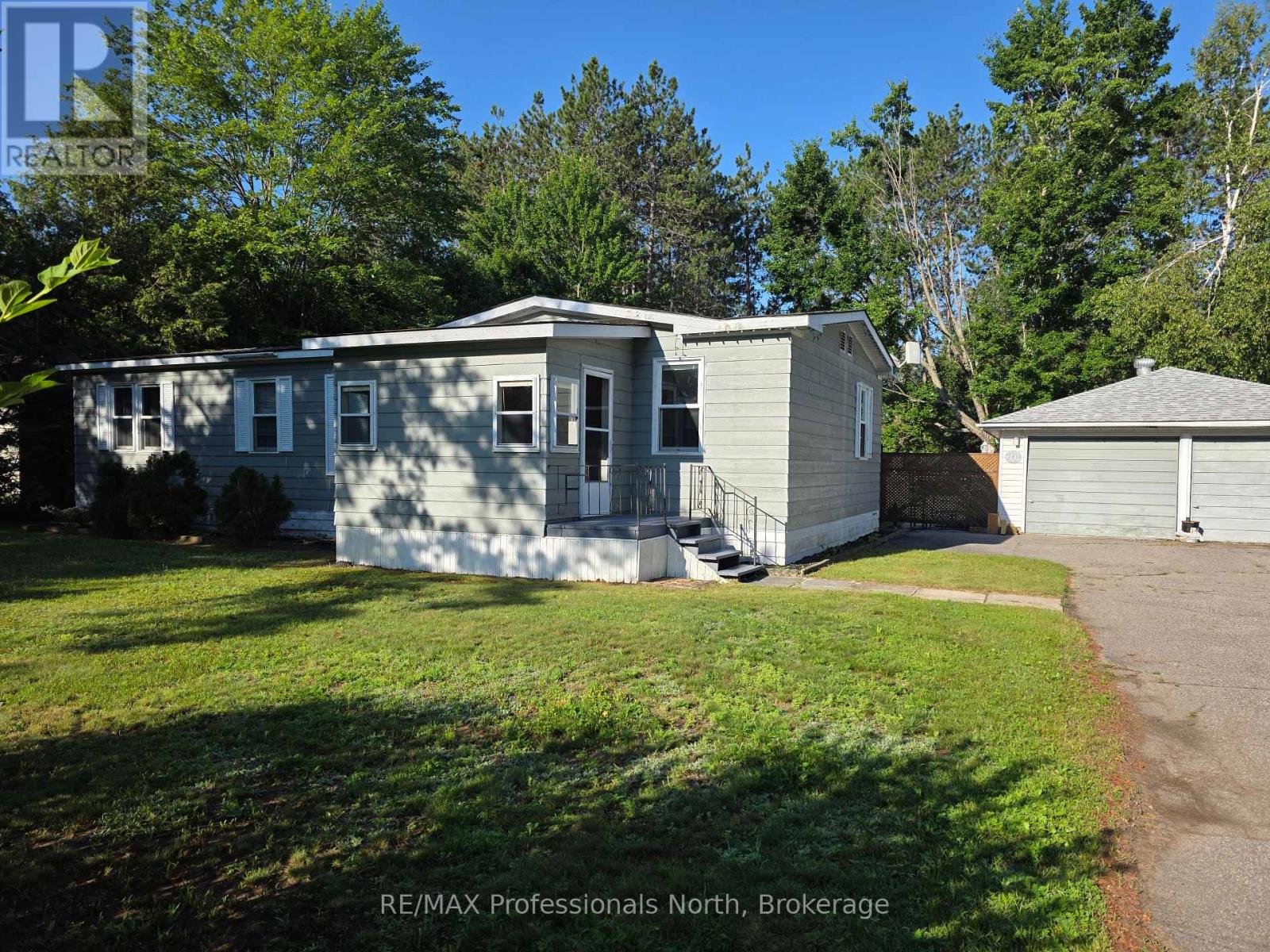 1024 LUTTERWORTH PINES ROAD - 3