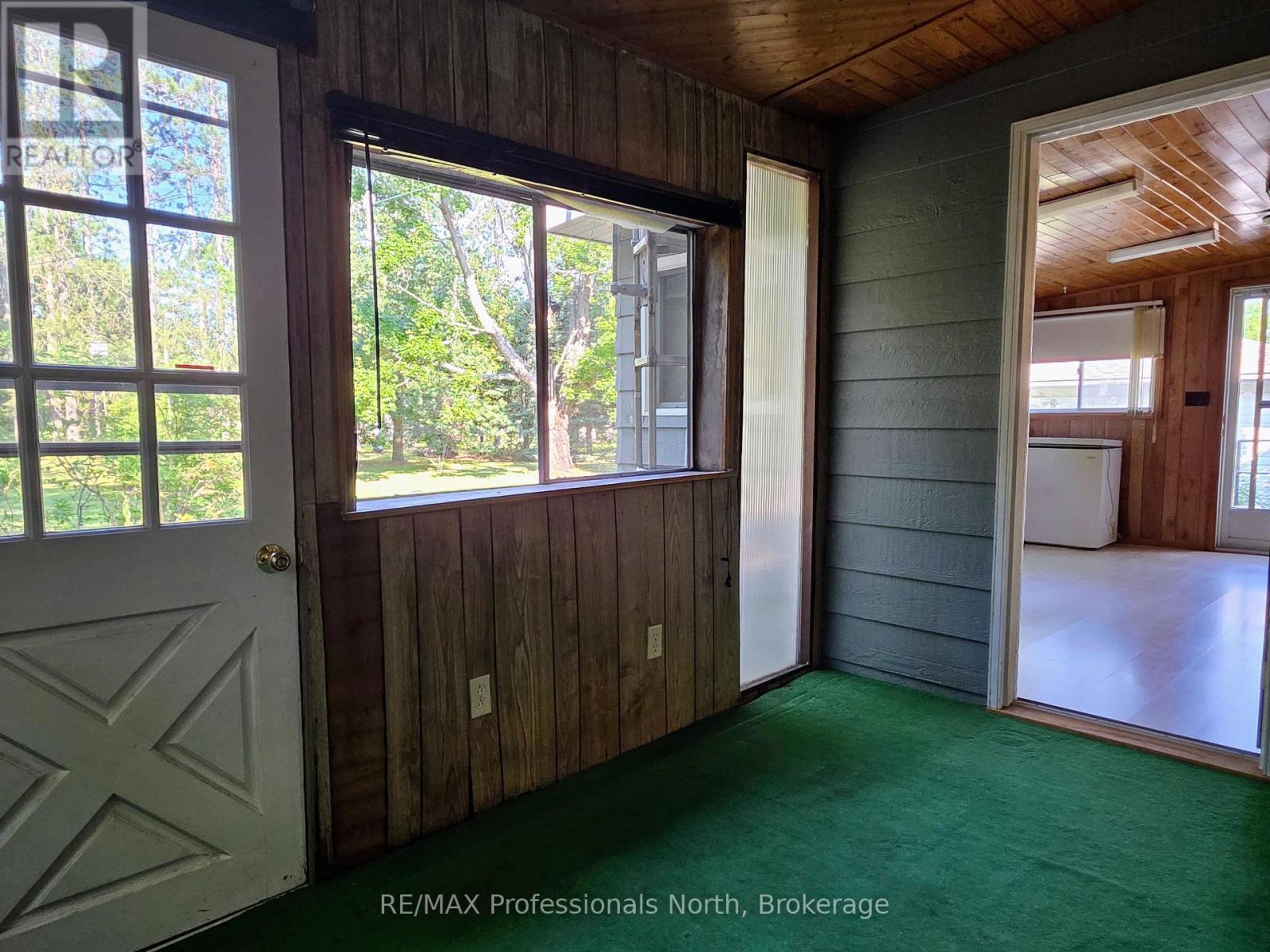 1024 LUTTERWORTH PINES ROAD - 33