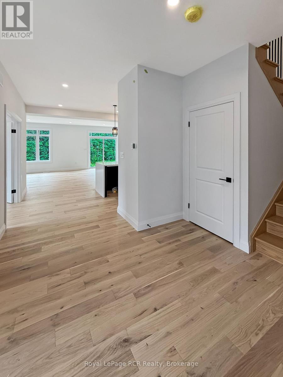 71 COLWILL COURT - 5