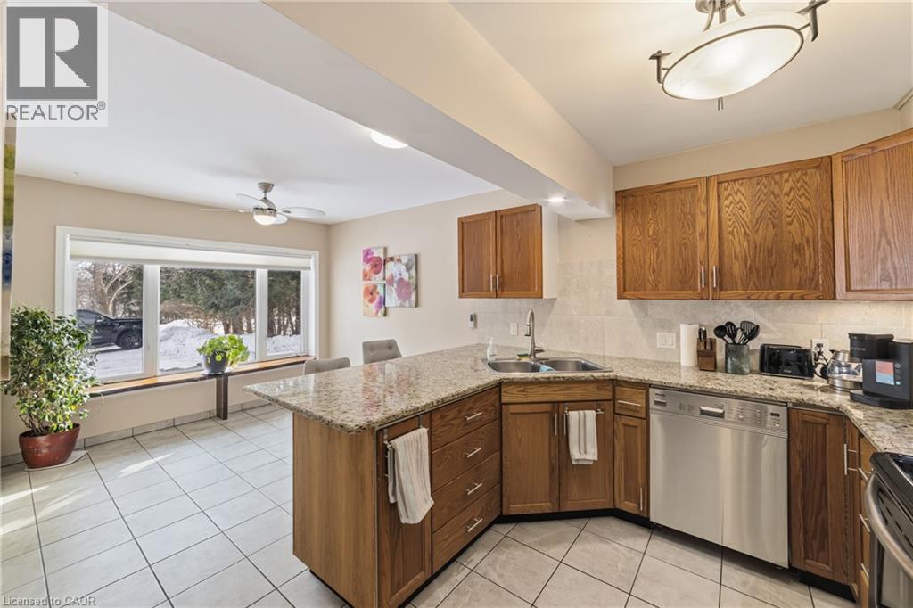 295 BRANT Road - 30