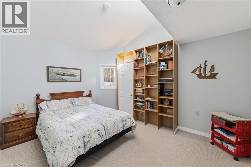 295 BRANT Road - 16