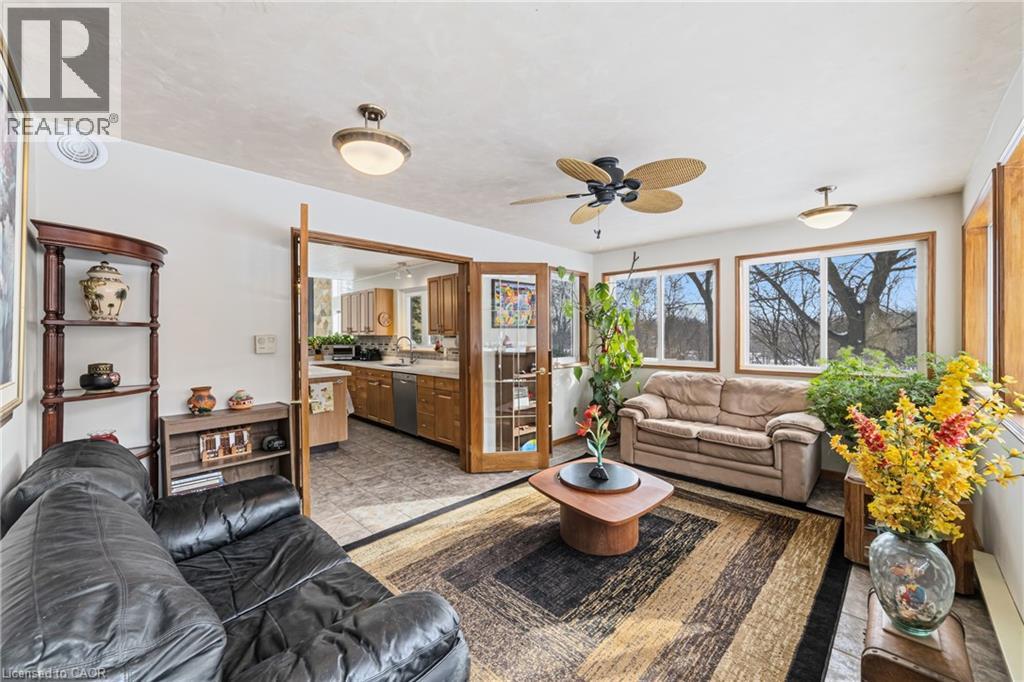 295 BRANT Road - 12
