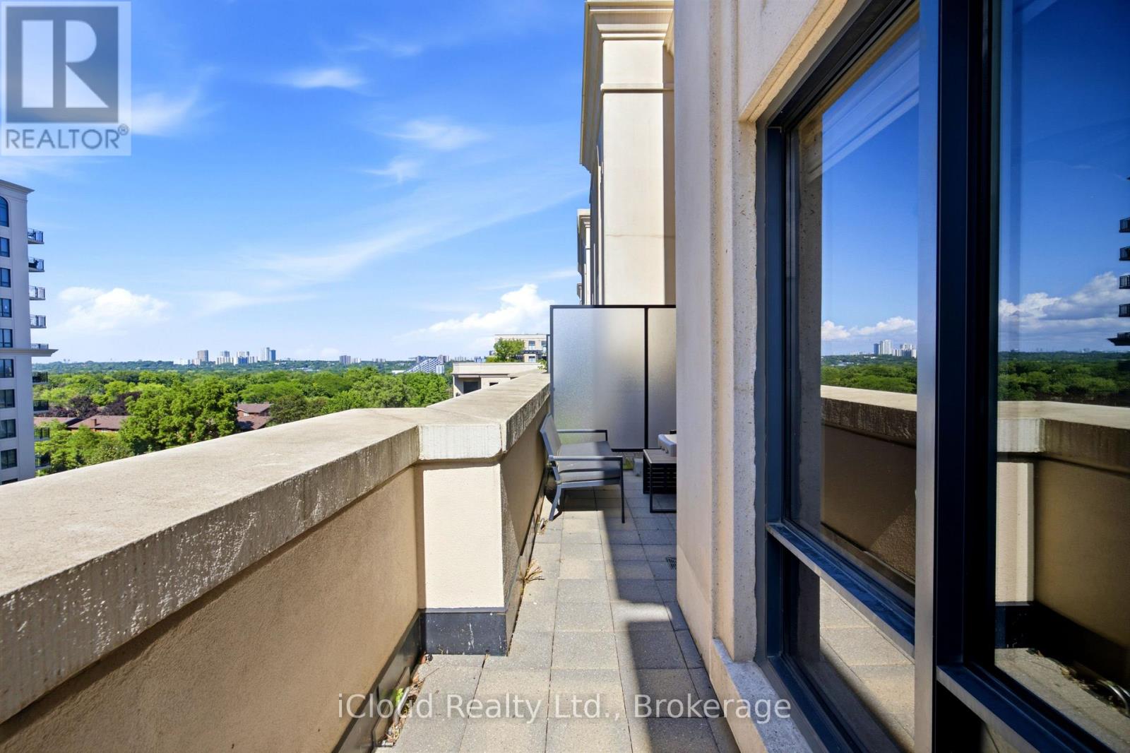 #PH16 650 SHEPPARD AVENUE E - 19