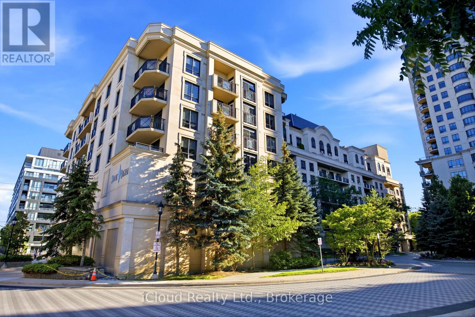 #PH16 650 SHEPPARD AVENUE E - 2