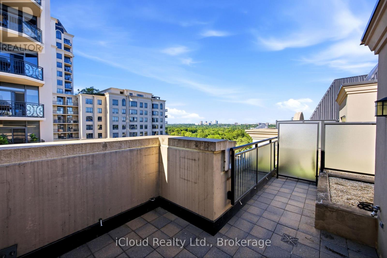 #PH16 650 SHEPPARD AVENUE E - 35