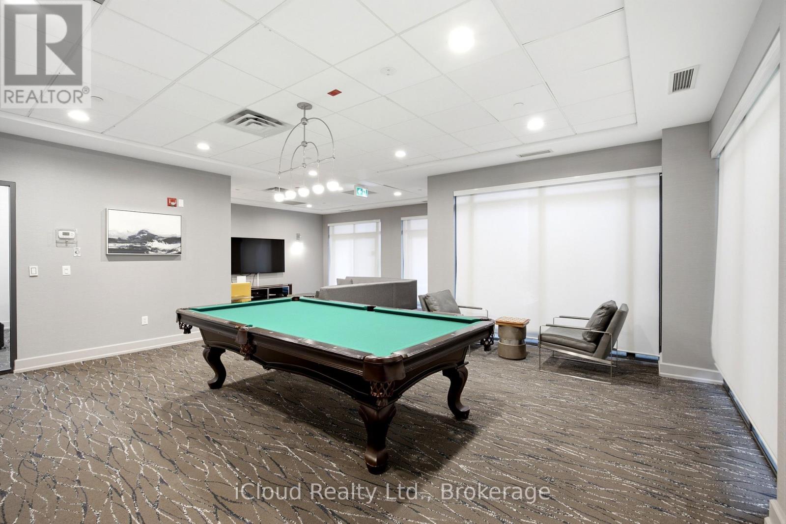 #PH16 650 SHEPPARD AVENUE E - 40