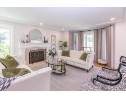 2836 Country Woods Drive, Surrey, BC V3Z0E8 Photo 9