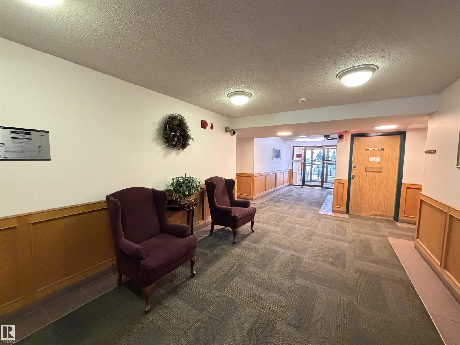 #103 10511 19 AV NW - 22
