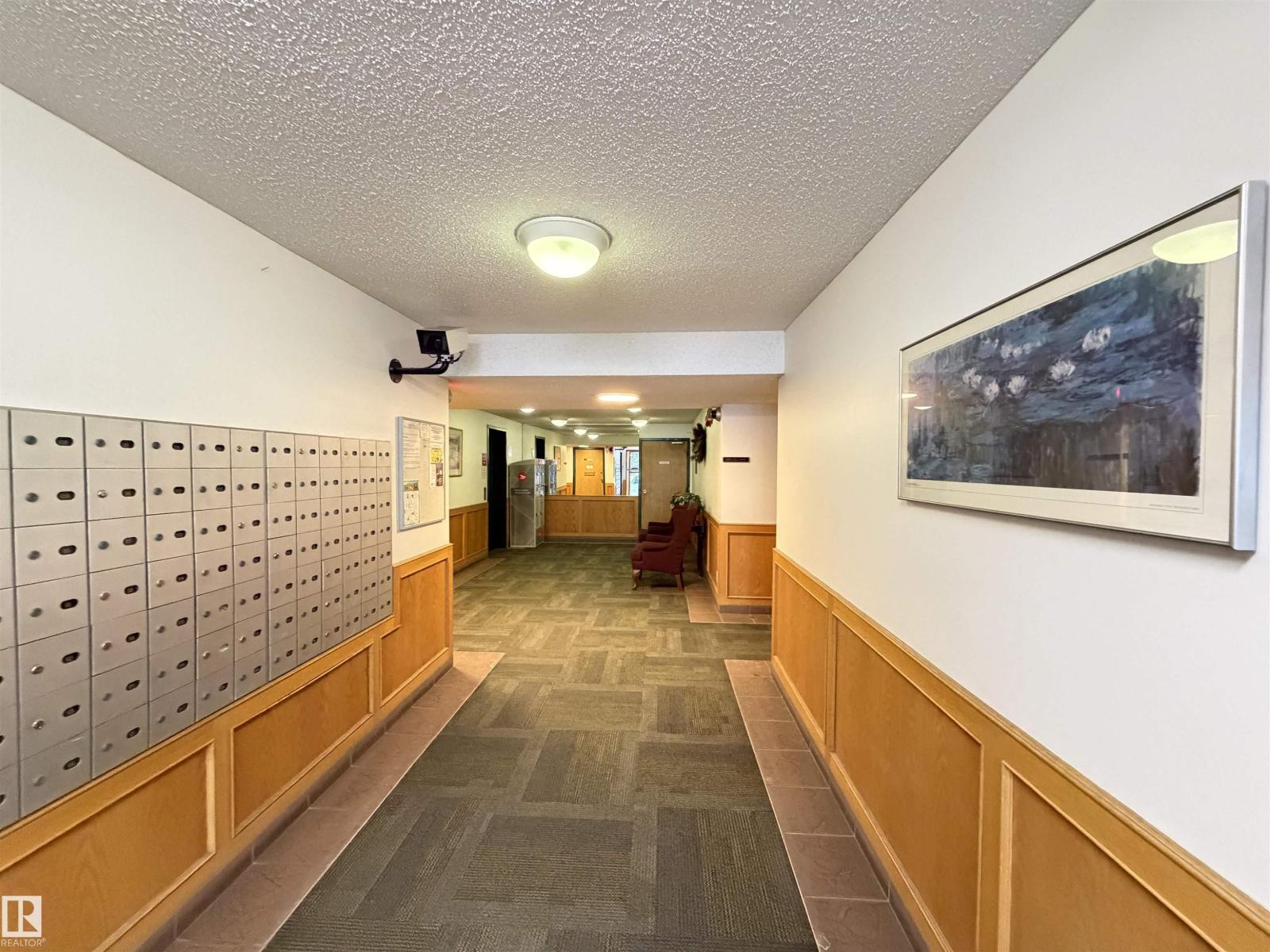 #103 10511 19 AV NW - 24