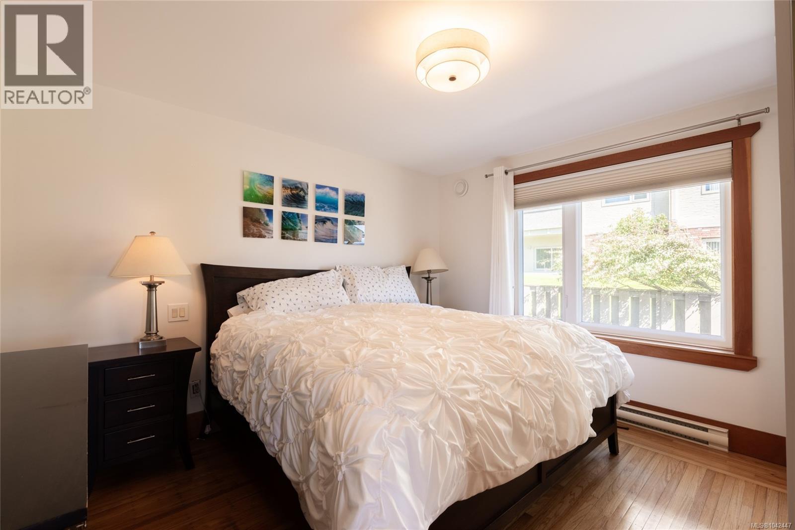 1 338 Dallas Road, Victoria