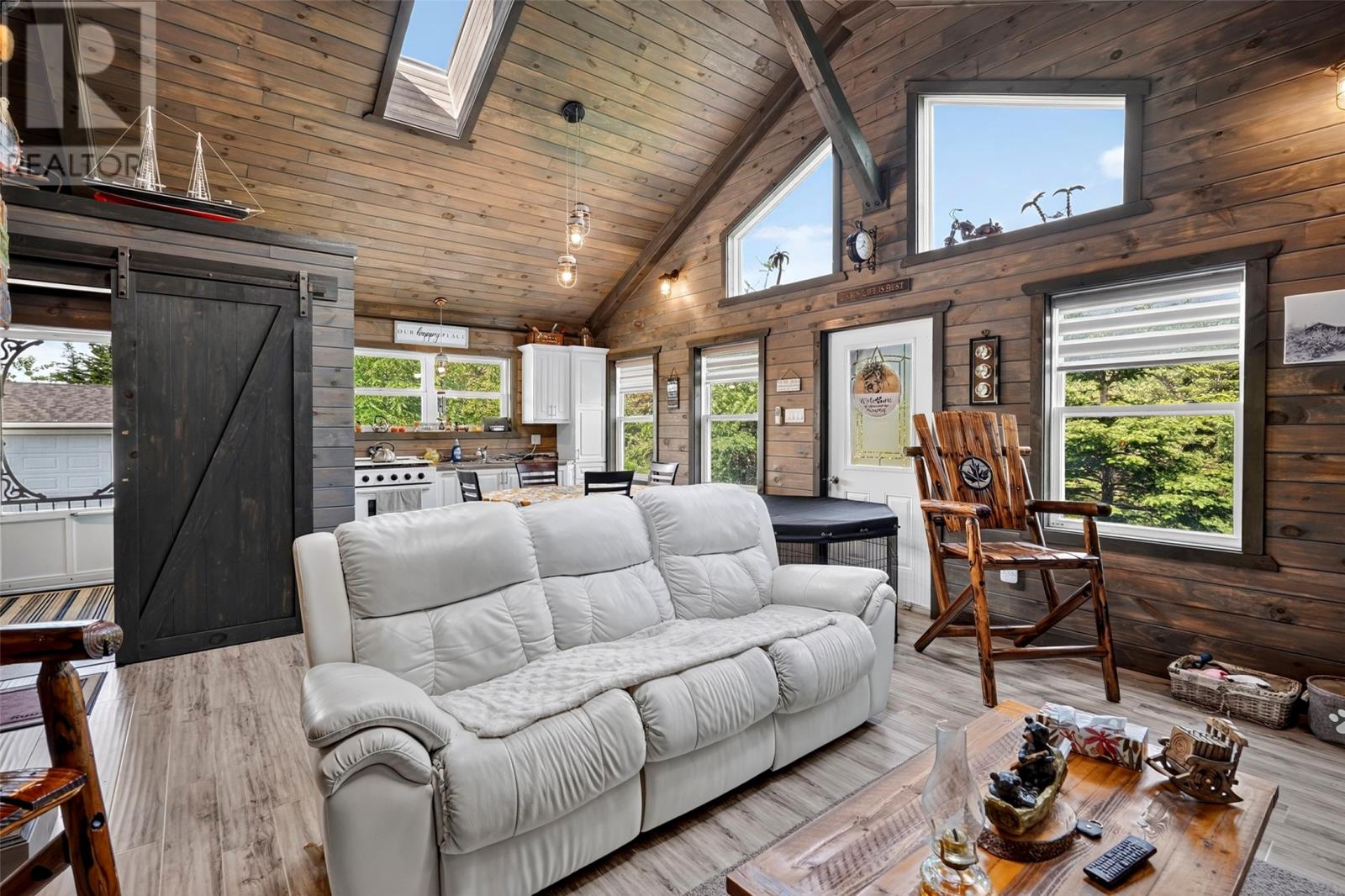 0 First Pond Road - 28