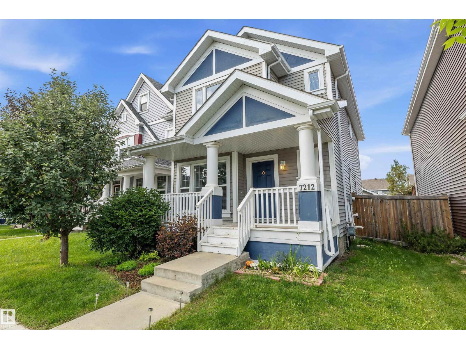 7212 23 AV SW - 3