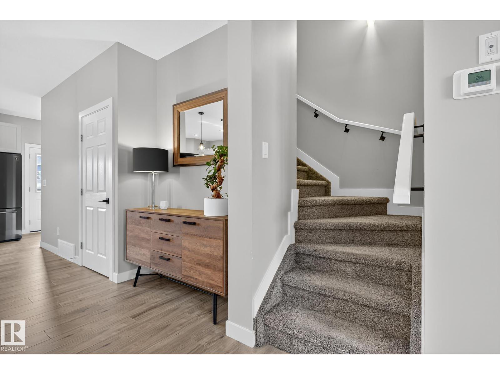 16635 30 AV SW - 17