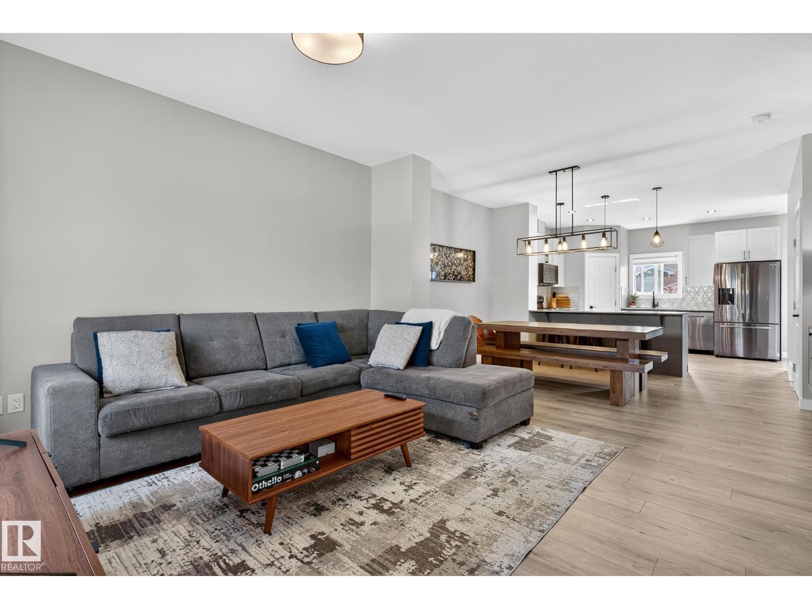 16635 30 AV SW - 5