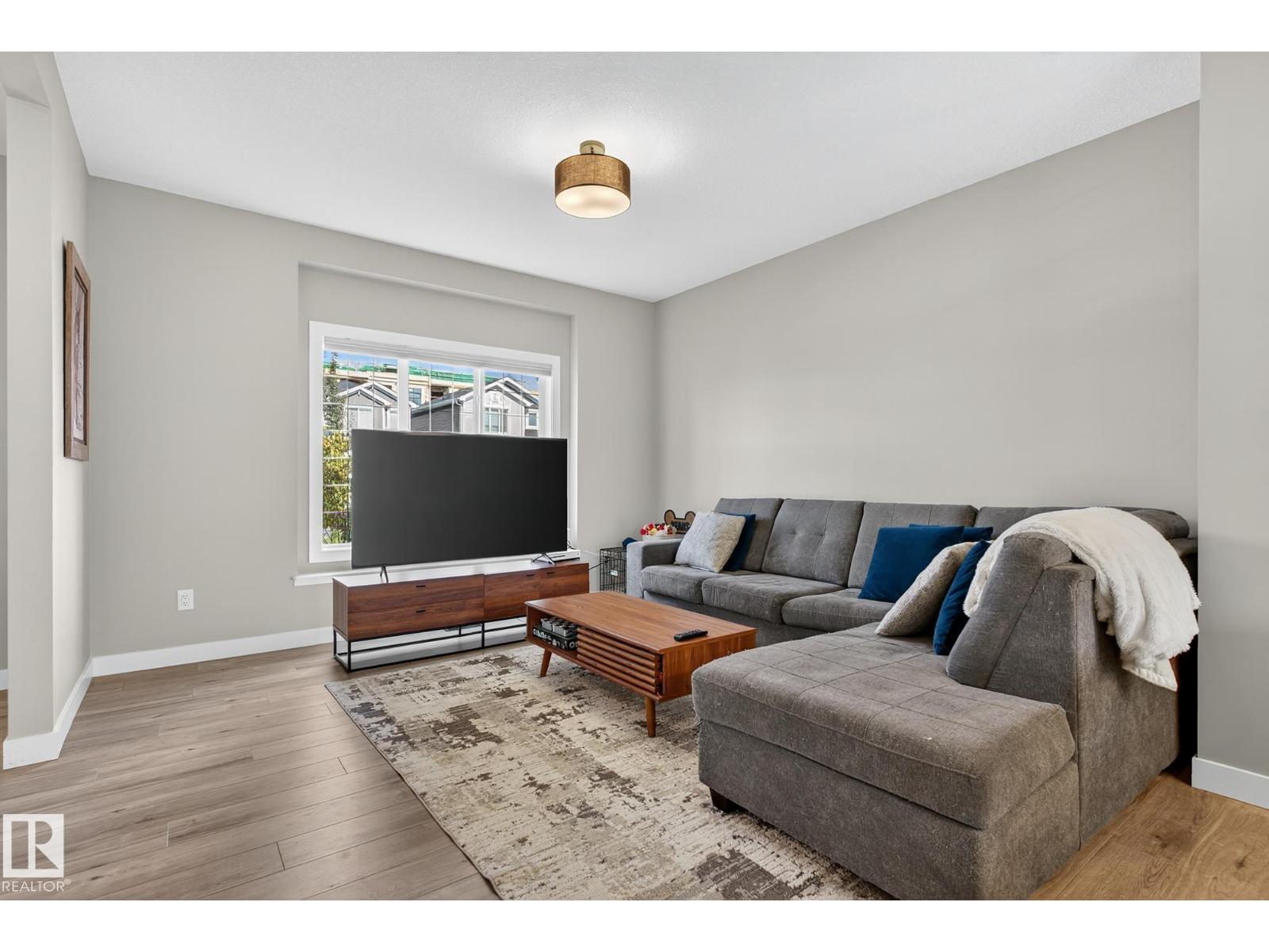 16635 30 AV SW - 6